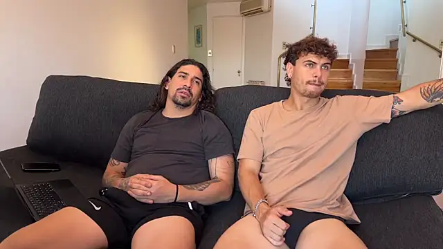 lenruy online show from March 19, 2026, 9:04 pm