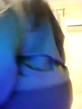 Snapshot of lilyan12 chatting on January 31, 2026, 9:13 pm lilyan12 online show from January 31, 2026, 9:13 pm