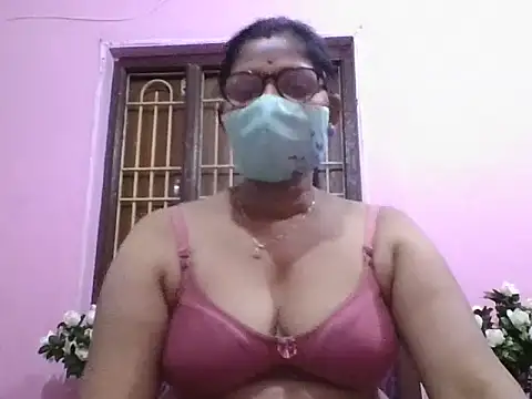 kavya1 online show from November 18, 2025, 3:04 pm