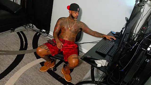 Snapshot of SLANGONDEMHOES chatting on November 11, 2025, 2:23 pm SLANGONDEMHOES online show from November 11, 2025, 2:23 pm