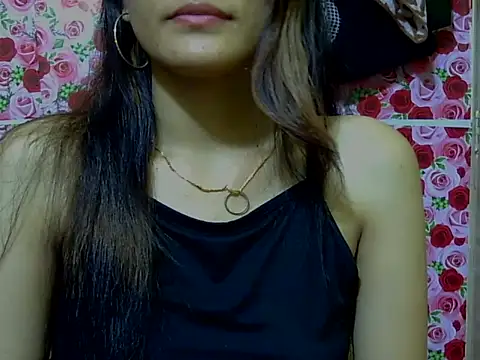 Amira90 online show from September 17, 2025, 2:08 pm