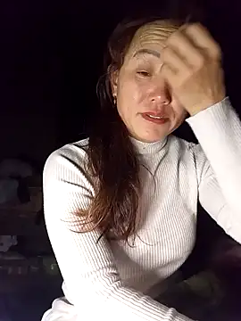 Fienjr online show from November 5, 2025, 8:12 pm