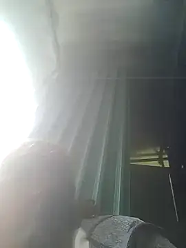 Fienjr online show from September 11, 2025, 4:01 am