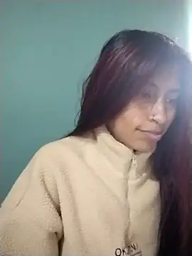 Snapshot of Pocahontas_tw chatting on October 29, 2025, 3:22 pm Pocahontas tw online show from October 29, 2025, 3:22 pm