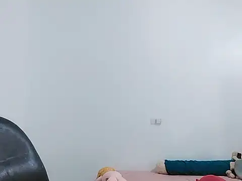 Siglemom sexy online show from April 14, 2026, 3:11 am