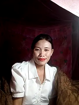 rubi bae online show from November 5, 2025, 4:04 am