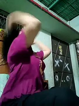 Nova Akter07 online show from October 6, 2025, 5:46 pm