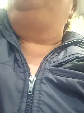 curvy diva  online show from January 15, 2026, 10:13 pm