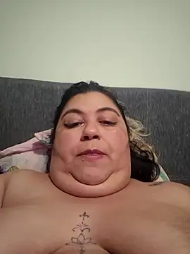 curvy diva  online show from September 22, 2025, 9:37 am