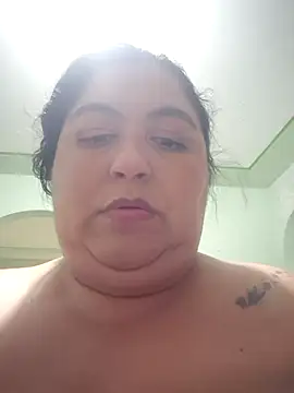 curvy diva  online show from September 25, 2025, 11:22 pm