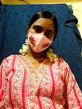 mini-queen online show from January 10, 2026, 11:05 am