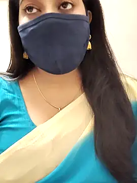 saritha29 online show from April 6, 2026, 4:52 pm