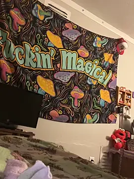 StylishEchium online show from March 11, 2026, 9:25 am