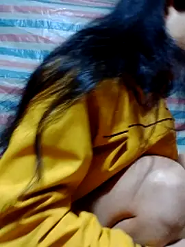 Snapshot of Georgia_here chatting on December 22, 2025, 12:11 am Georgia here online show from December 22, 2025, 12:11 am