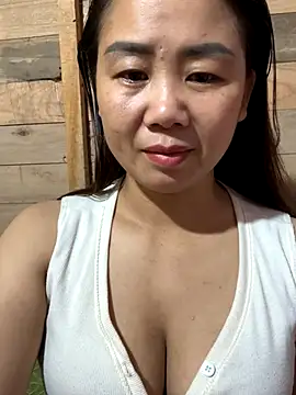 Binjt online show from October 5, 2025, 5:42 am