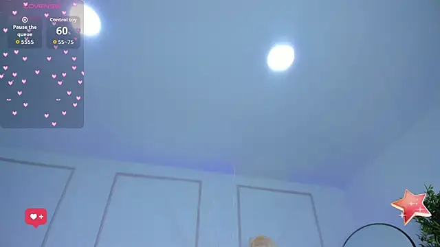 Snapshot of Emilywillis8 chatting on November 13, 2025, 1:04 pm Emilywillis8 online show from November 13, 2025, 1:04 pm