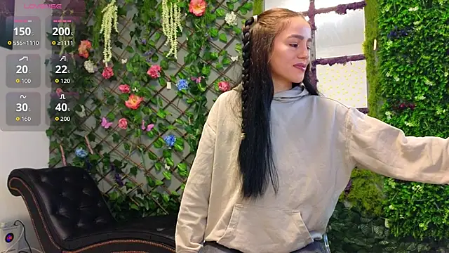 baby nyco online show from October 6, 2025, 4:52 pm