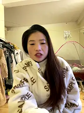 LiLy-0477 online show from November 18, 2025, 9:45 am