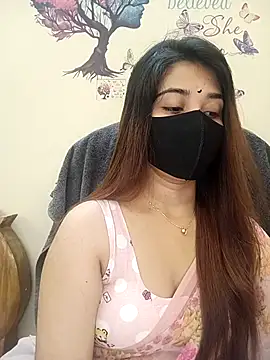 midnightmuse-03 online show from October 19, 2025, 7:05 pm