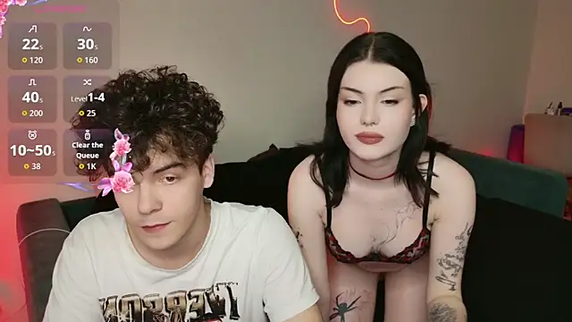 Alice18James online show from November 29, 2025, 4:29 pm