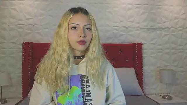 Lucy n pink online show from October 10, 2025, 7:36 pm