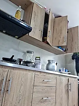 Alisson Morgann online show from April 17, 2026, 1:25 pm