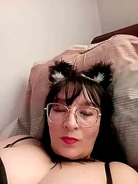 lexy lunahot online show from March 5, 2026, 2:24 pm