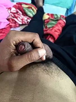 Snapshot of onlymasti00 chatting on October 10, 2025, 6:25 am onlymasti00 online show from October 10, 2025, 6:25 am