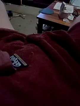 Frnlove521 online show from October 8, 2025, 2:35 am