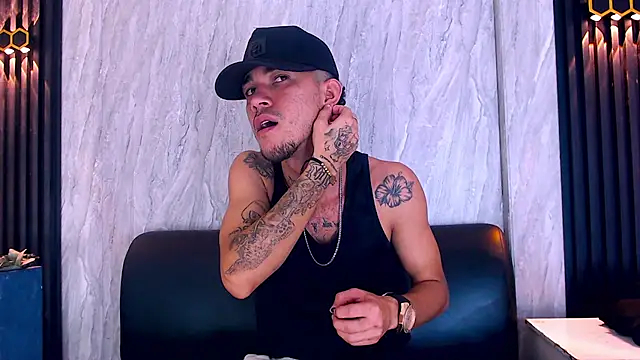 tattoos22 online show from November 27, 2025, 12:27 pm