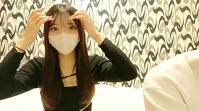 Fuji Rena online show from October 12, 2025, 11:44 am