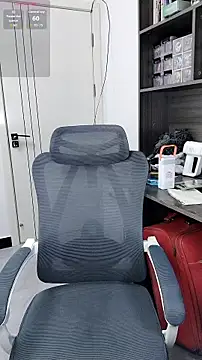 titty150150 online show from September 30, 2025, 5:02 am