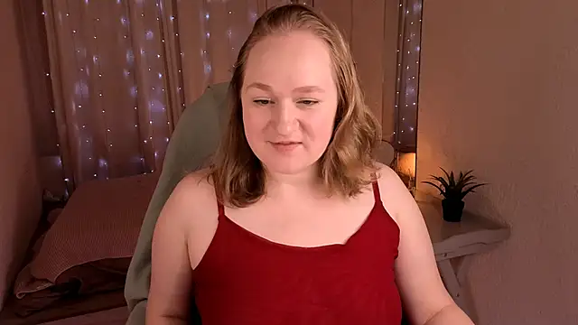 Kitty Rest  online show from March 25, 2026, 12:04 pm