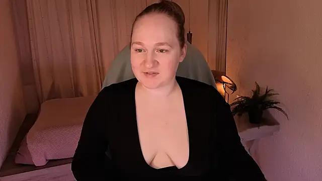 Kitty Rest  online show from May 20, 2026, 1:19 pm
