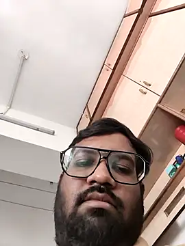 vinay smalldick online show from March 21, 2026, 9:25 am