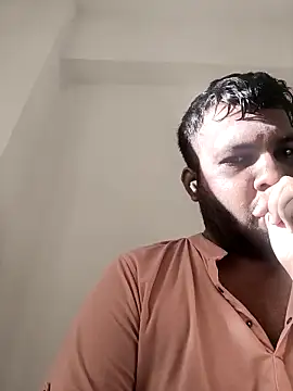 Snapshot of vinay_smalldick chatting on May 27, 2026, 2:08 am vinay smalldick online show from May 27, 2026, 2:08 am