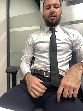 Snapshot of speddy34 chatting on November 12, 2025, 6:28 am speddy34 online show from November 12, 2025, 6:28 am