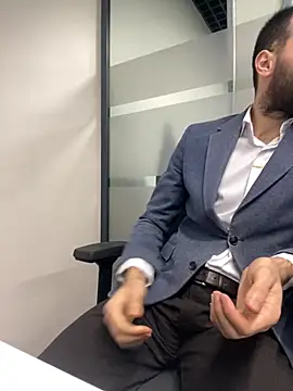 Snapshot of speddy34 chatting on October 20, 2025, 6:37 am speddy34 online show from October 20, 2025, 6:37 am