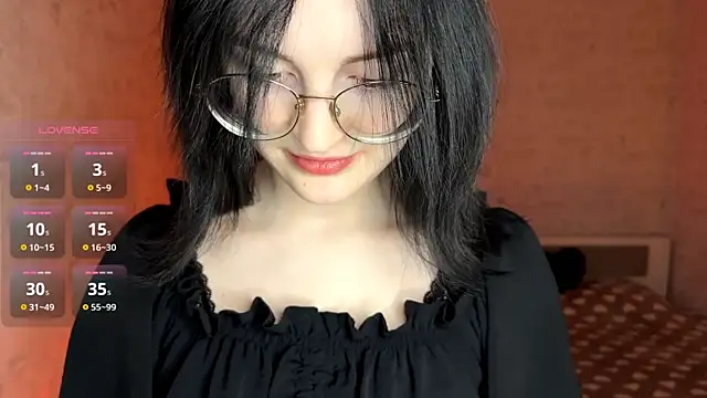 Snapshot of FakeLamb chatting on February 11, 2026, 9:03 pm FakeLamb online show from February 11, 2026, 9:03 pm