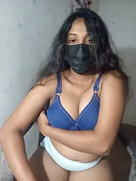 Shani Izu online show from July 23, 2026, 3:52 pm