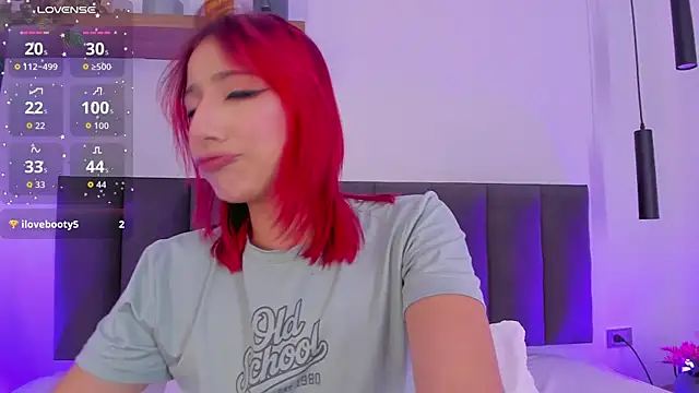 Snapshot of Cristalfoxy_ chatting on May 23, 2026, 8:08 pm Cristalfoxy online show from May 23, 2026, 8:08 pm