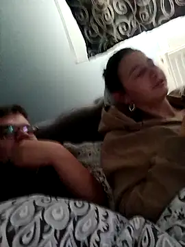 CostasDanyel online show from October 2, 2025, 12:41 pm