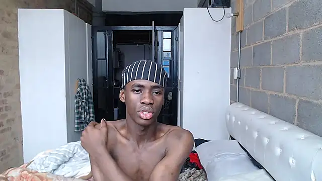 Vince Favent online show from September 28, 2025, 10:33 am