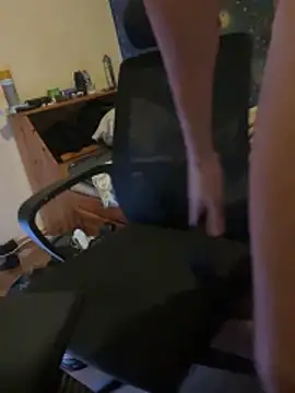 Snapshot of fronkie9384 chatting on November 24, 2025, 11:49 pm fronkie9384 online show from November 24, 2025, 11:49 pm