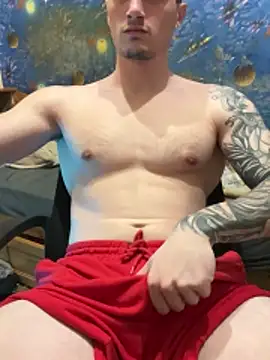 Snapshot of fronkie9384 chatting on April 1, 2026, 6:49 pm fronkie9384 online show from April 1, 2026, 6:49 pm