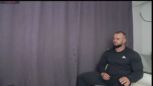 RickyMiami1 online show from October 10, 2025, 7:47 pm