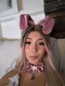 Ella rr online show from March 26, 2026, 10:51 pm