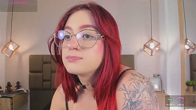 Julieth Rojas online show from March 21, 2026, 4:03 am