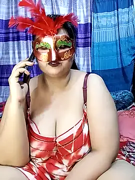 Snapshot of Tanisha-Chy chatting on February 16, 2026, 5:44 pm Tanisha-Chy online show from February 16, 2026, 5:44 pm