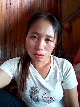 laveder-00 online show from September 17, 2025, 5:42 am